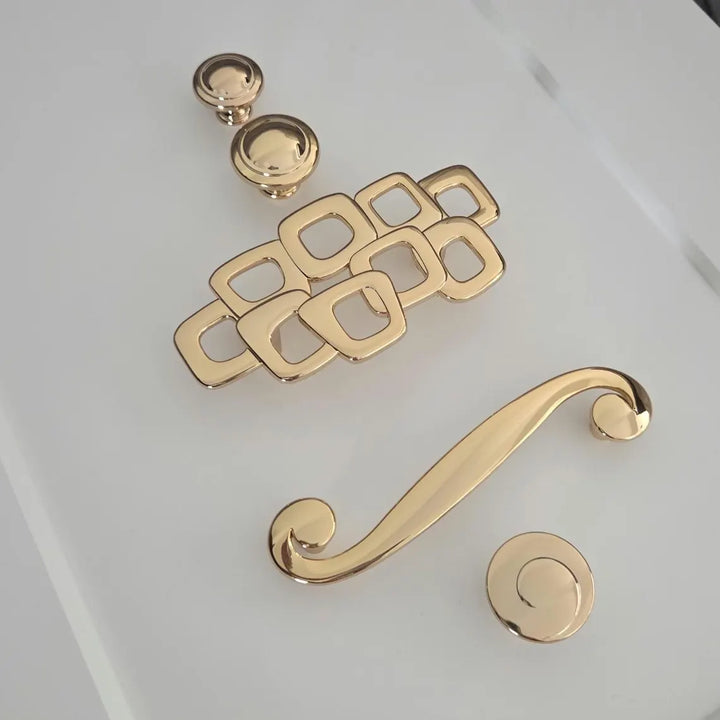 Geometric Art Deco Cabinet Pull – Polished Brass Drawer Handle | HH528