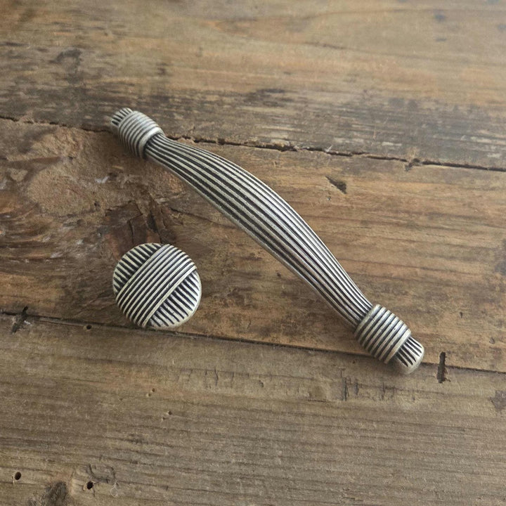 Antique Silver Art Deco Round Cabinet Knob – Italian Hardware | HH062