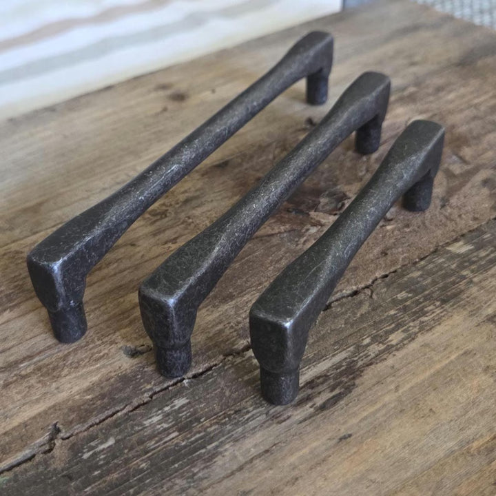 Vintage Black Iron Cabinet Pulls & Knobs Set – Farmhouse Hardware